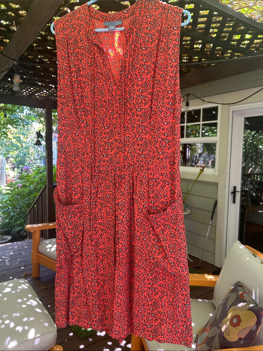 Anthropologie Lil Sleeveless Red Floral Midi Dress with V-Neck and Pockets